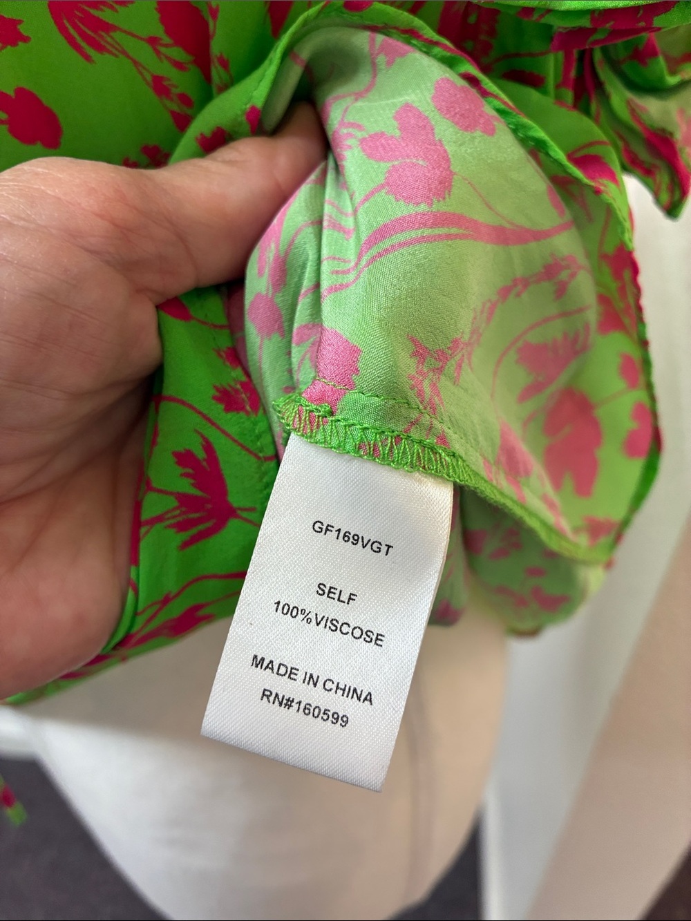 Gilner Farrar Sienna Blouse Womens Green Pink Floral Ruffle Cap Sleeve Top M - Picture 7 of 7